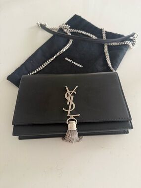 Saint Laurent Crossbody with tassel. Black Leather Small Kate bag.